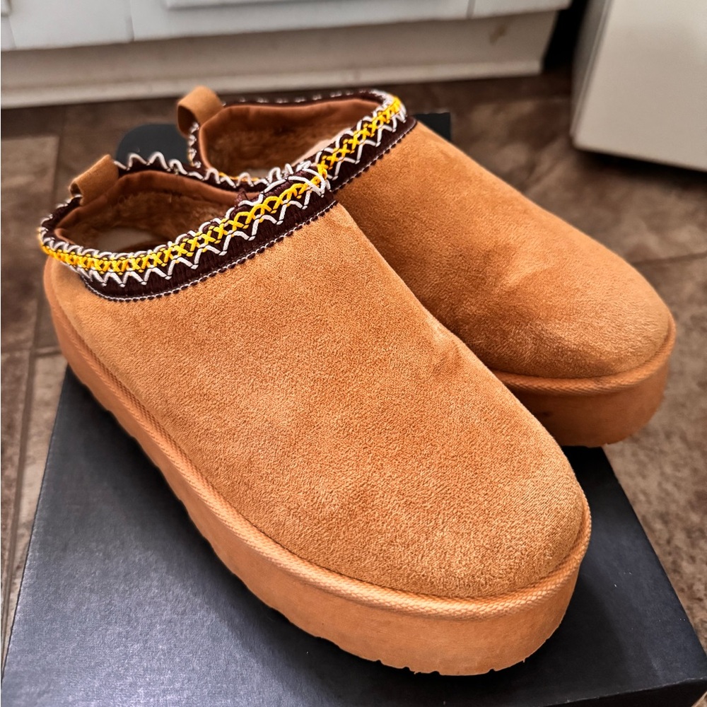 SHEIN boots